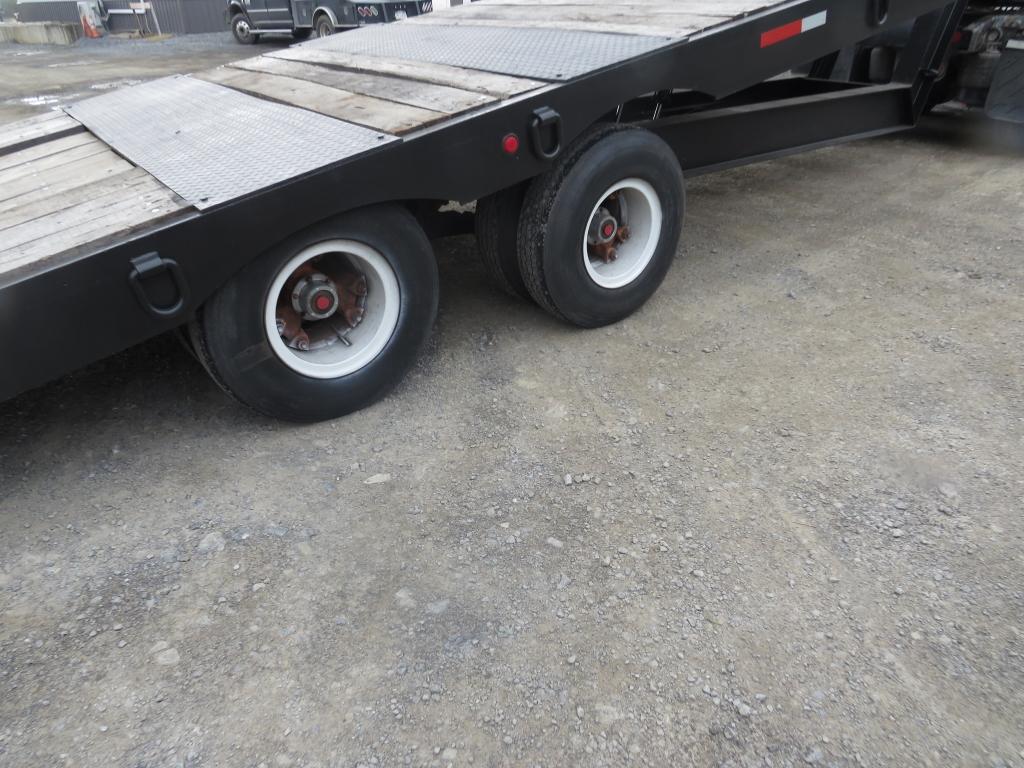 1985 Rogers Tilt Deck trailer