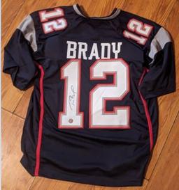Tom Brady autographed jersey with coa /New England Patriots