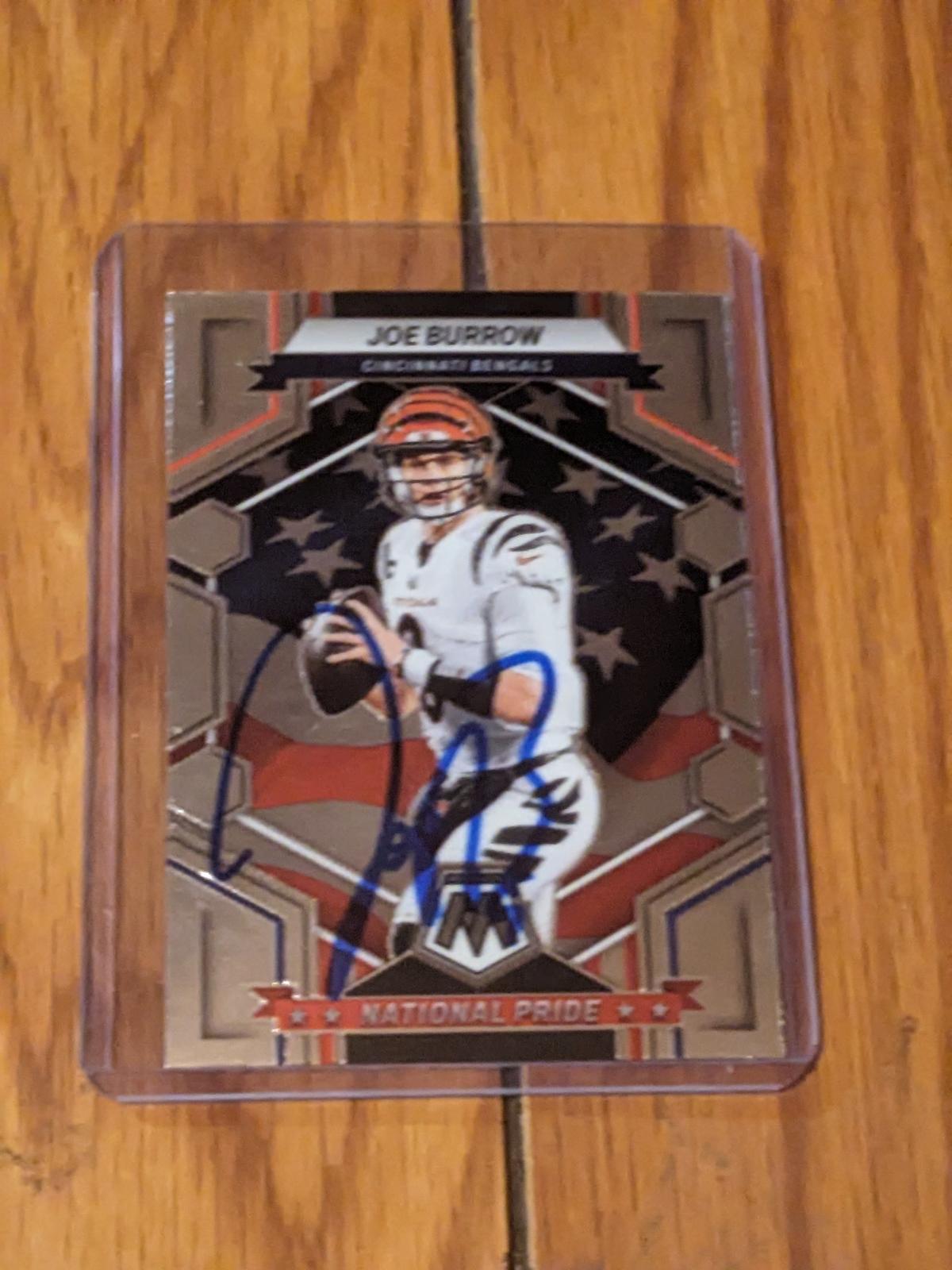 Joe Burrow autographed card w/coa