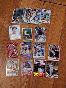 x32 mlb lot includes josh beckett Die Cut/craig kimbrel sp/barry bonds/sale/cano molitor,etc