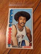 Mike Gale 1976-77 Topps jumbo card
