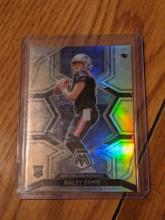 2022 Panini Mosaic Bailey Zappe Silver Mosaic Prizm - Patriots RC #321 Rookie