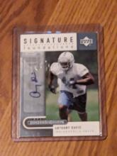 2005 Upper Deck NFL Foundations Signature Anthony Davis #SF-AD Rookie Auto RC