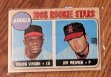 1968 Topps Set-Break #328 Chuck Vinson/Jim Weaver