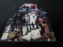 1993-94 UD CHRIS WEBBER AUTOGRAPHED RC COA