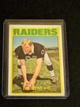1972 Topps Football Jim Otto #86 Oakland Raiders Vintage NFL Card