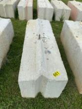 Heavy duty concrete barrier 6ftx2ftx3ft