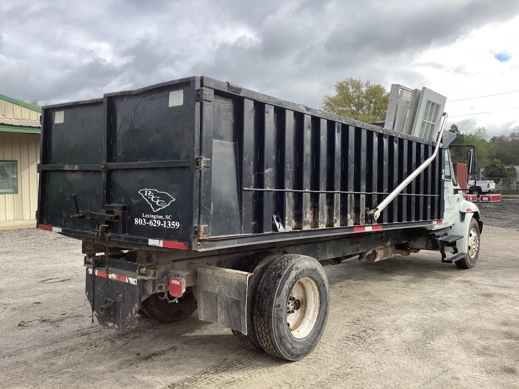 2006 INTERNATIONAL 4200 DUMP TRUCK