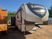 LAREDO 5TH WHEEL CAMPER