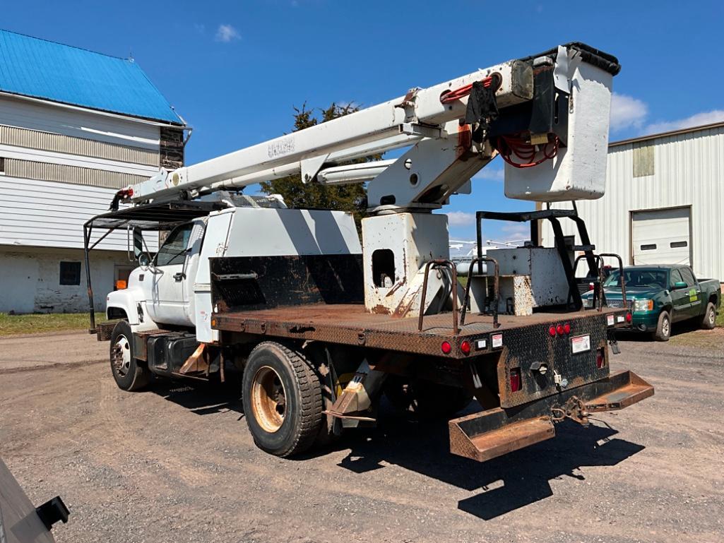 GMC C7500 REAR MOUNT BUCKET TRUCK HIGH RANGER XT55