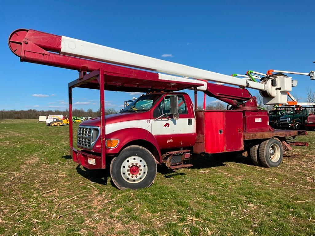 2000 FORD F750 REAR MOUNT BUCKET TRUCK