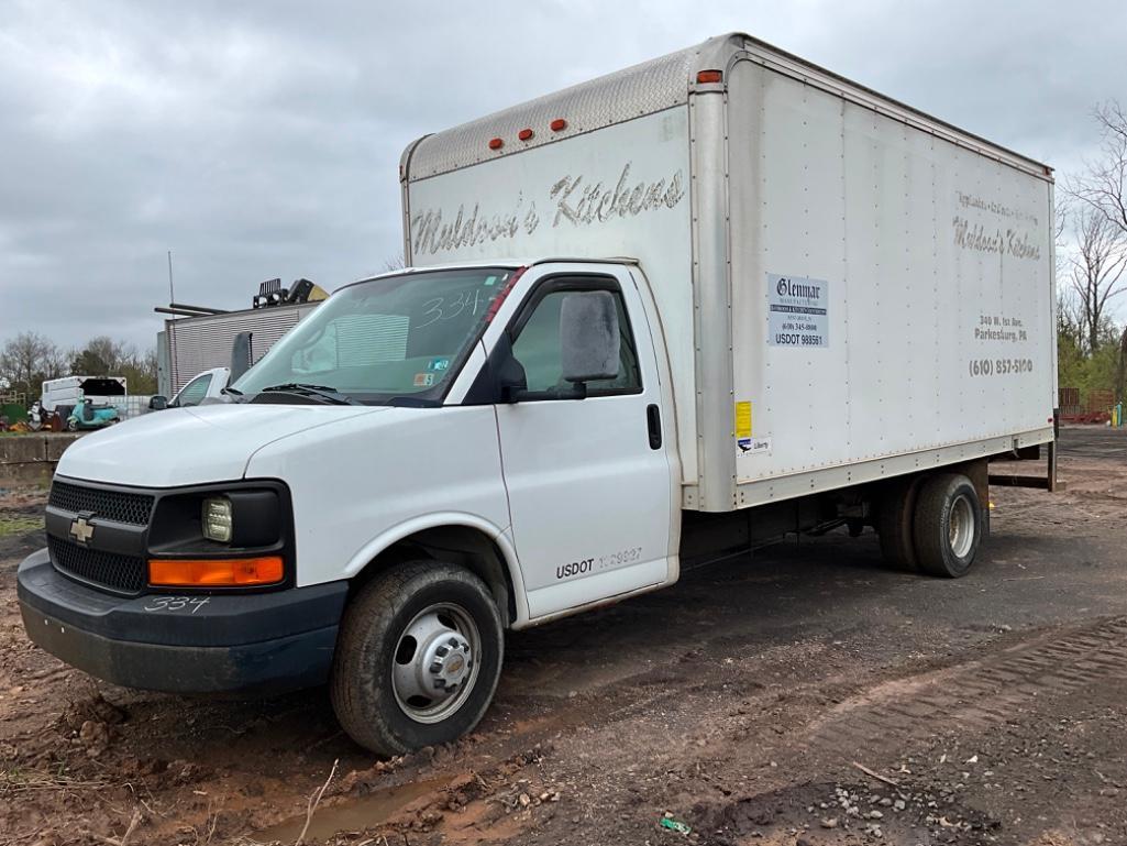 2006 GMC 3500 CUTAWAY BOX TRUCK