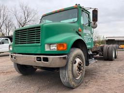 1995 INTERNATIONAL 4900 TANDEM AXLE CAB & CHASSIS