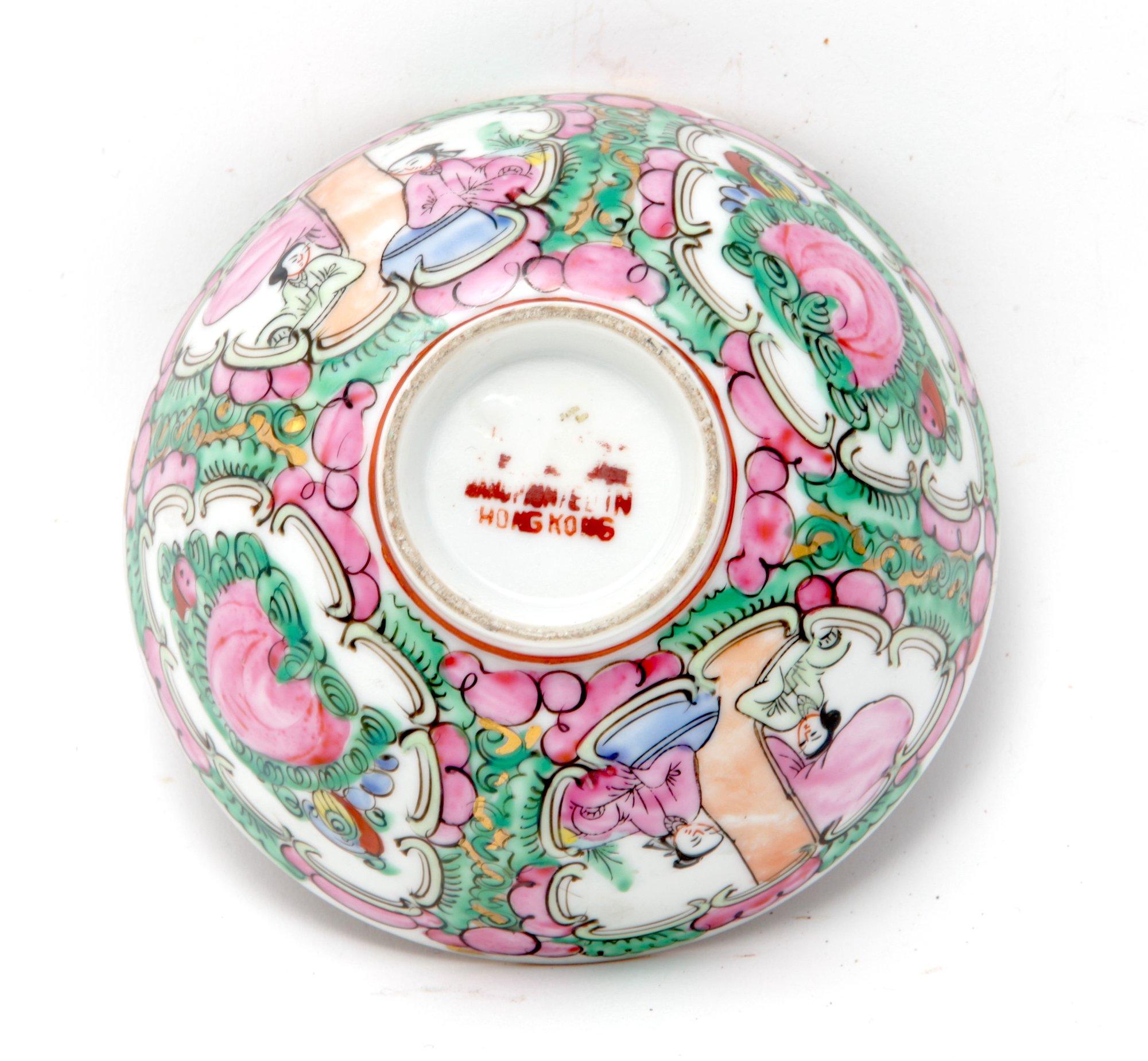Chinese Porcelain Rose Medallion Serving Bowl
