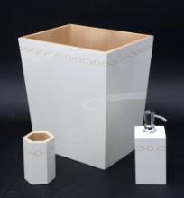 high gloss lacquer chainlink bathroom set