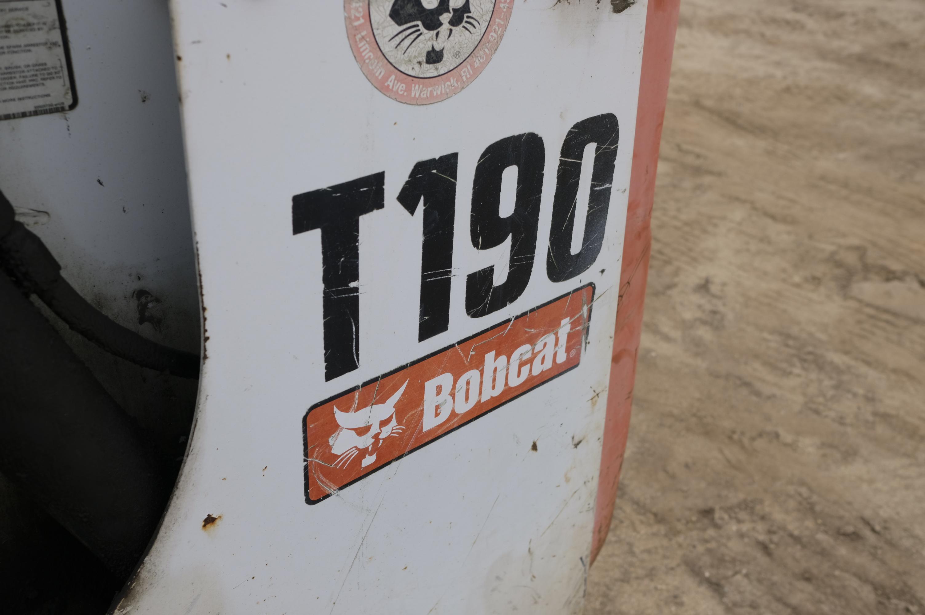 2012 T190 Bobcat skid steer