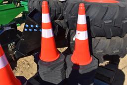 Lot of 25 new traffic cones