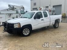 2009 Chevrolet Silverado 1500 4x4 Extended-Cab Pickup Truck Not Running, Condition Unknown) (Dash li