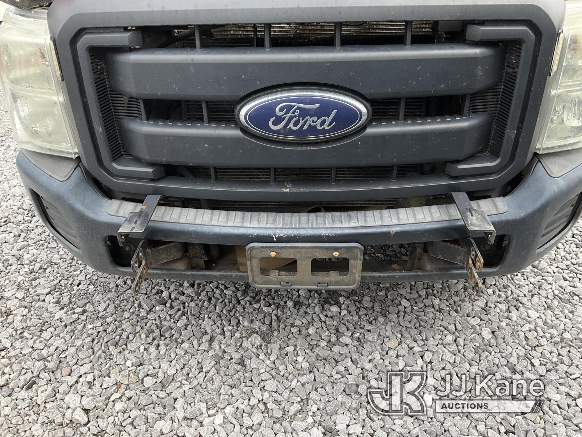 (Covington, LA) 2016 Ford F250 4x4 Crew-Cab Pickup Truck Not Running, Condition Unknown) (Per Seller