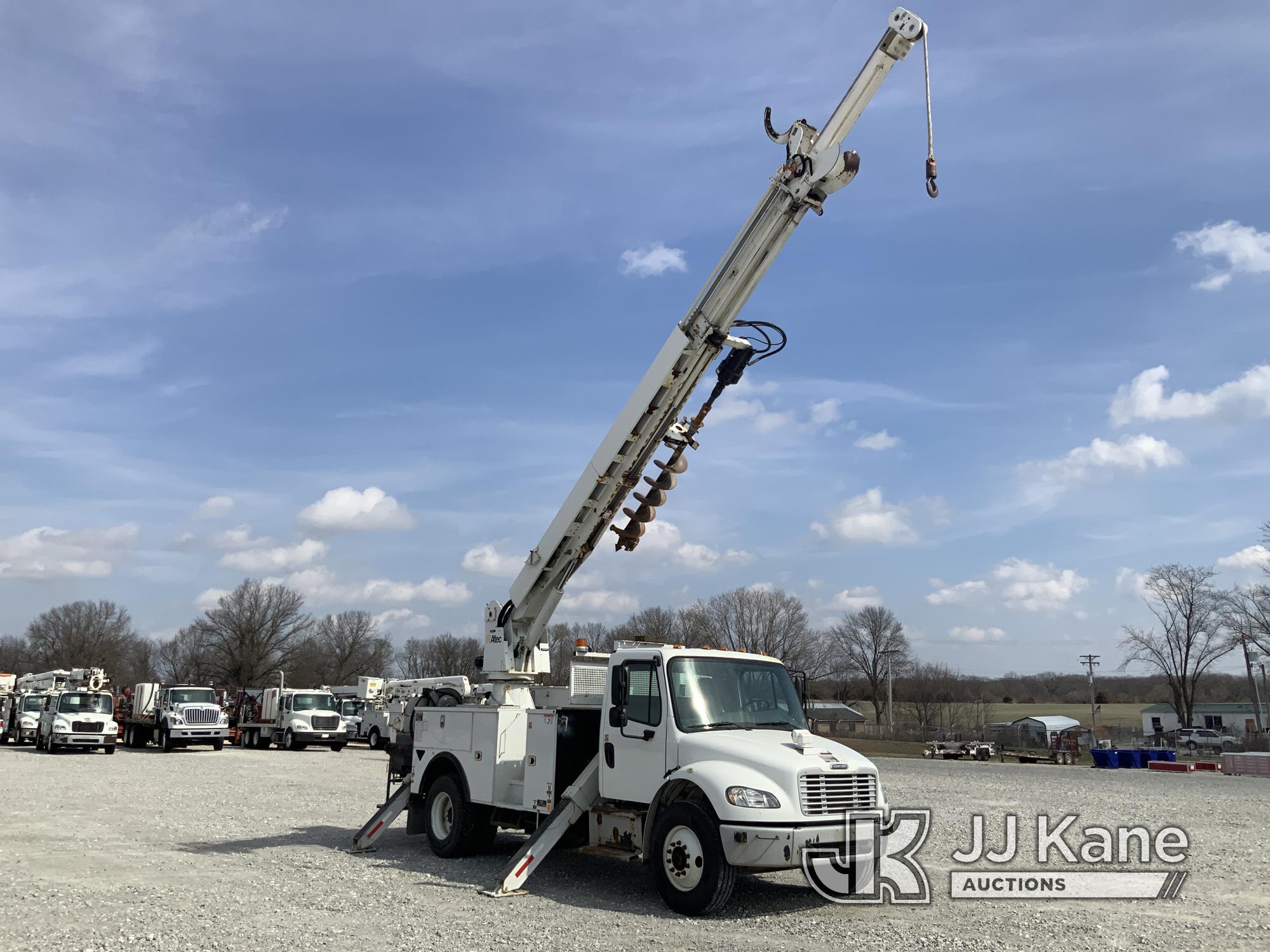 (Hawk Point, MO) Altec DM47B-TR, Digger Derrick rear mounted on 2017 Freightliner M2106 Utility Truc