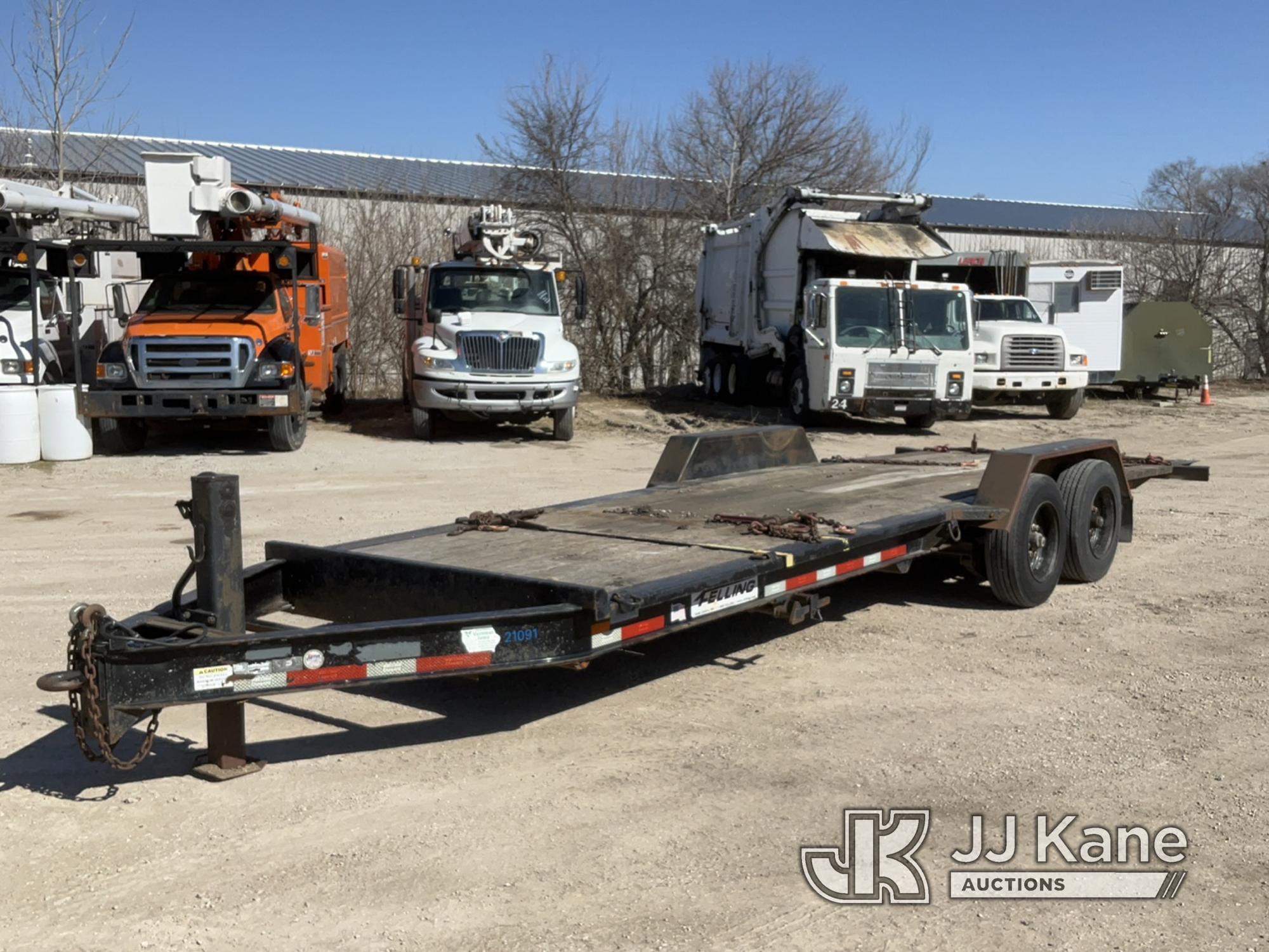 (Des Moines, IA) 2011 Felling FT-16 T/A Tagalong Equipment Trailer, Trailer 29ft 6in x 8ft 5in Deck