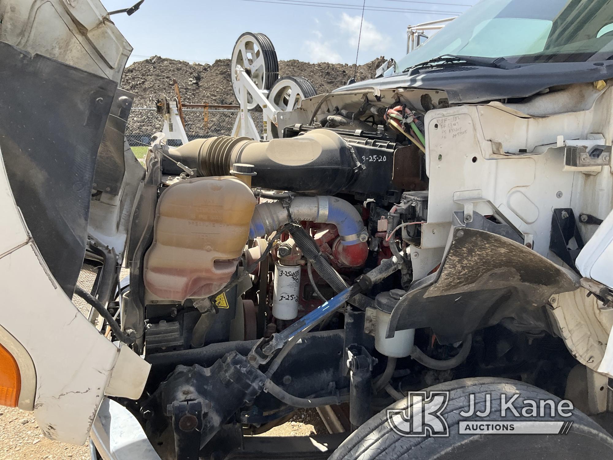 (Waxahachie, TX) Altec DC47-TR, Digger Derrick rear mounted on 2015 Ford F750 Flatbed/Utility Truck