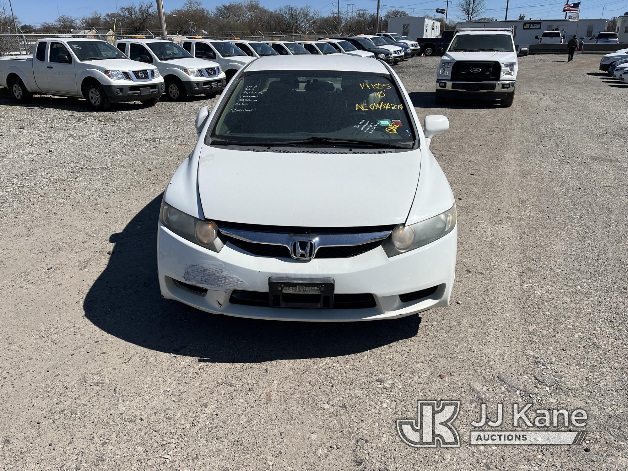 (Plymouth Meeting, PA) 2010 Honda Civic 4-Door Sedan CNG Only) (Runs & Moves, Wrench Light On, Tpms