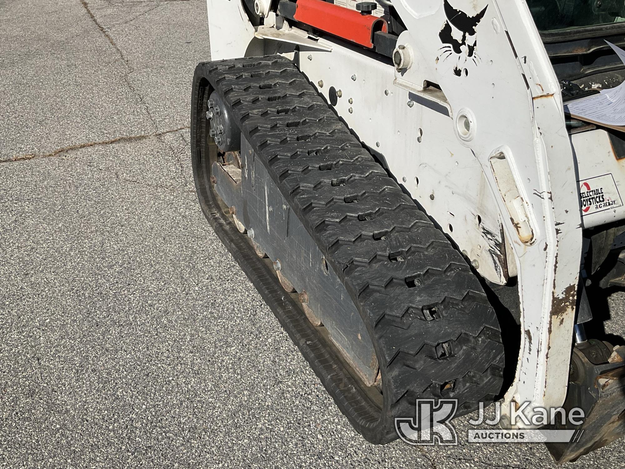 (Wells, ME) 2009 Bobcat T190 Crawler Skid Steer Loader Runs & Operates