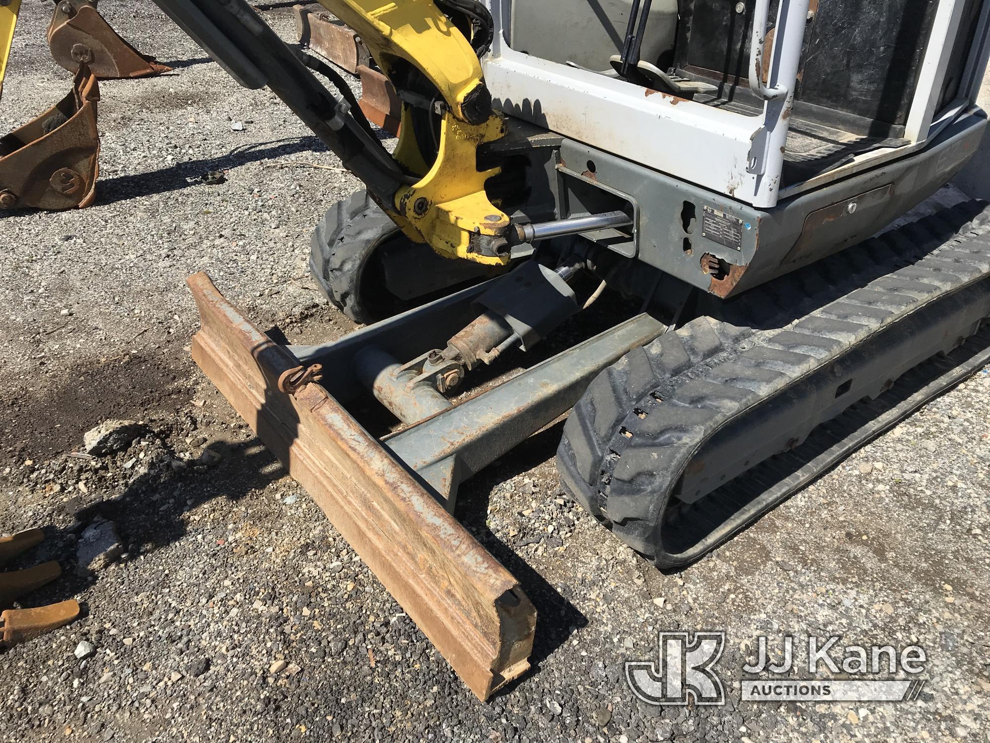 (Plymouth Meeting, PA) 2015 Wacker EZ28 Mini Hydraulic Excavator Runs & Operates, Body Damage, Unkno