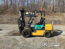 (Shrewsbury, MA) 2005 Komatsu FD30T-14 Rubber Tired Forklift Runs, Moves & Operates