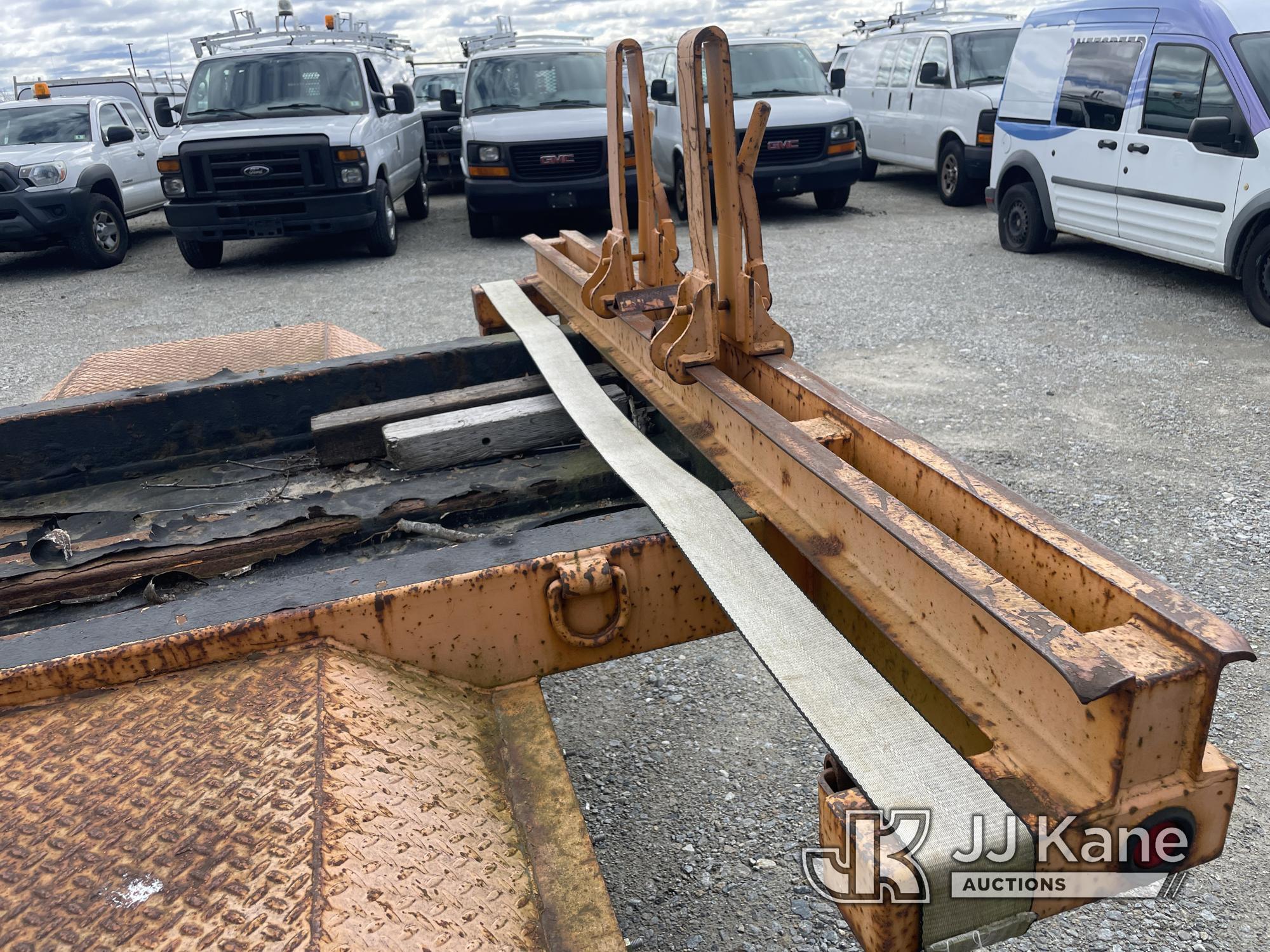 (Shrewsbury, MA) 2009 Brooks Brothers PTB111 S/A Pole Trailer Rust Damage