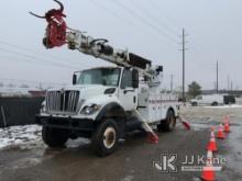 Altec DM47-TR, Digger Derrick rear mounted on 2011 International 7300 WorkStar 4x4 Utility Truck Run