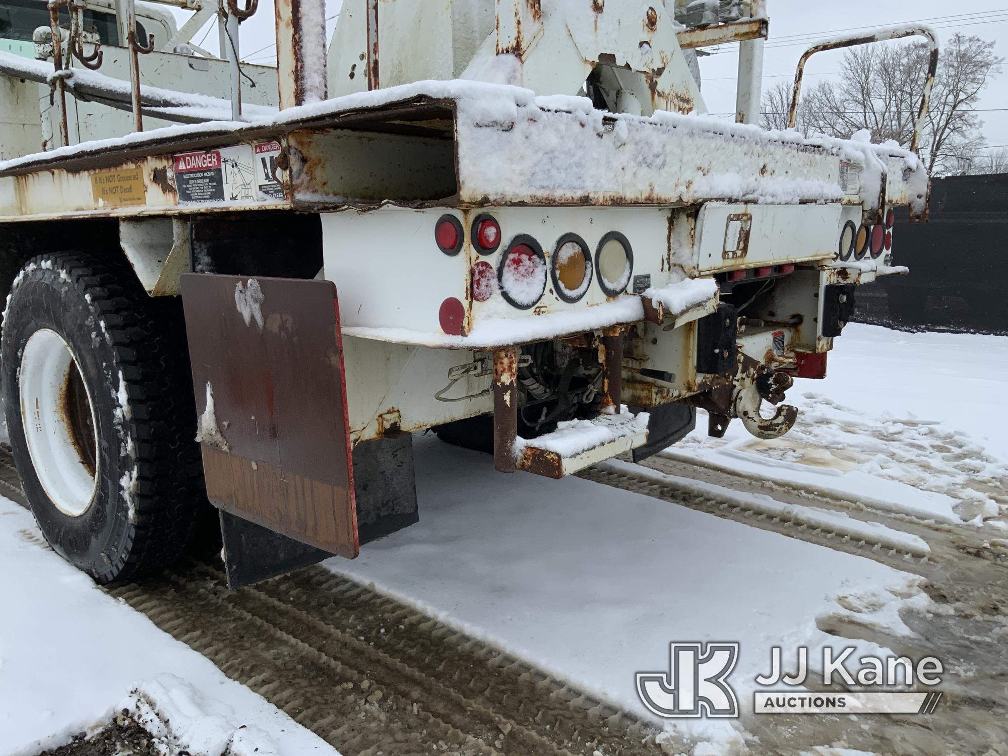 (Charlotte, MI) Altec DM45, Digger Derrick rear mounted on 2005 International 4300 Flatbed/Utility T