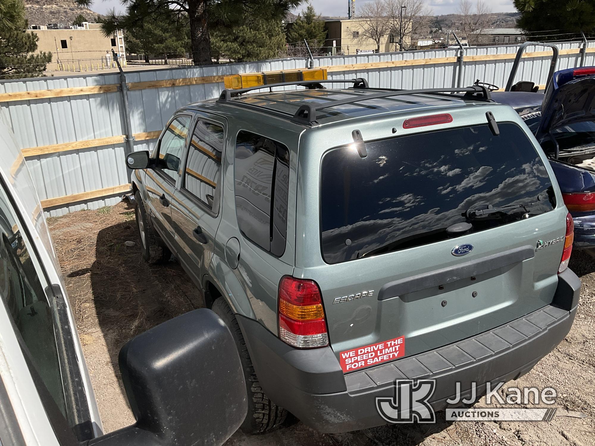 (Castle Rock, CO) 2005 Ford Escape Hybrid 4x4 4-Door Hybrid Sport Utility Vehicle Not Running, Condi