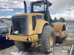 (Castle Rock, CO) 2000 Caterpillar CS-563D Vibratory Roller Runs, Moves & Operates