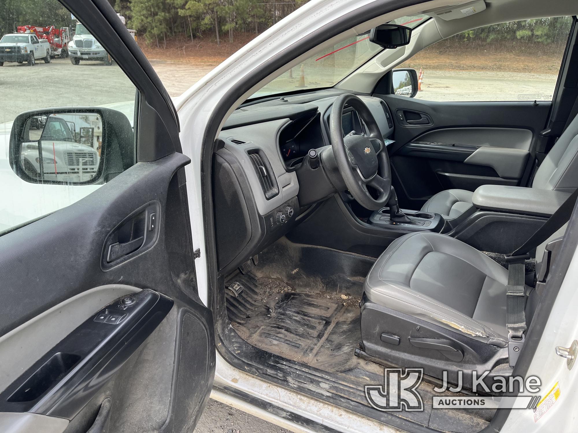 (Chester, VA) 2018 Chevrolet Colorado 4x4 Extended-Cab Pickup Truck Runs & Moves) (Bad Transmission