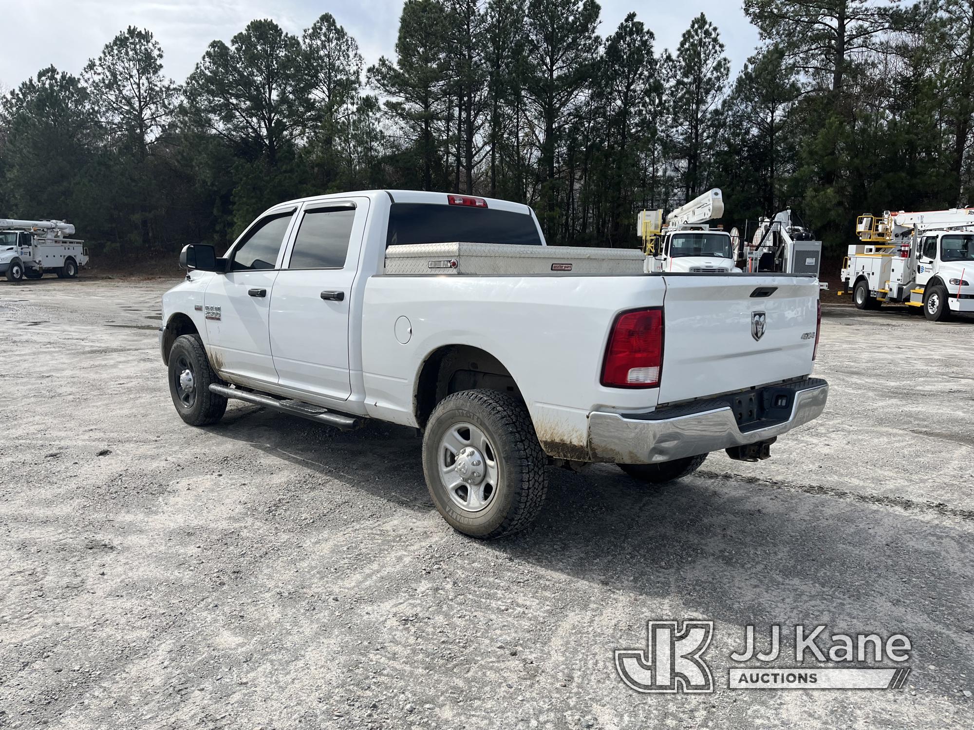 (Chester, VA) 2018 RAM 2500 4x4 Crew-Cab Pickup Truck Runs & Moves