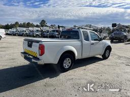 (Chester, VA) 2015 Nissan Frontier Extended-Cab Pickup Truck Runs & Moves) (Check Engine Light On