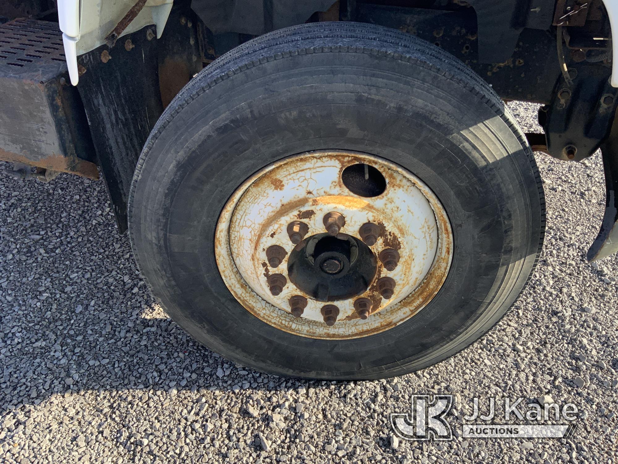 (Verona, KY) 1999 Chevrolet C7500 Dump Truck Runs, Moves & Operates) (Minor Hyd. Leak At Dump Cylind