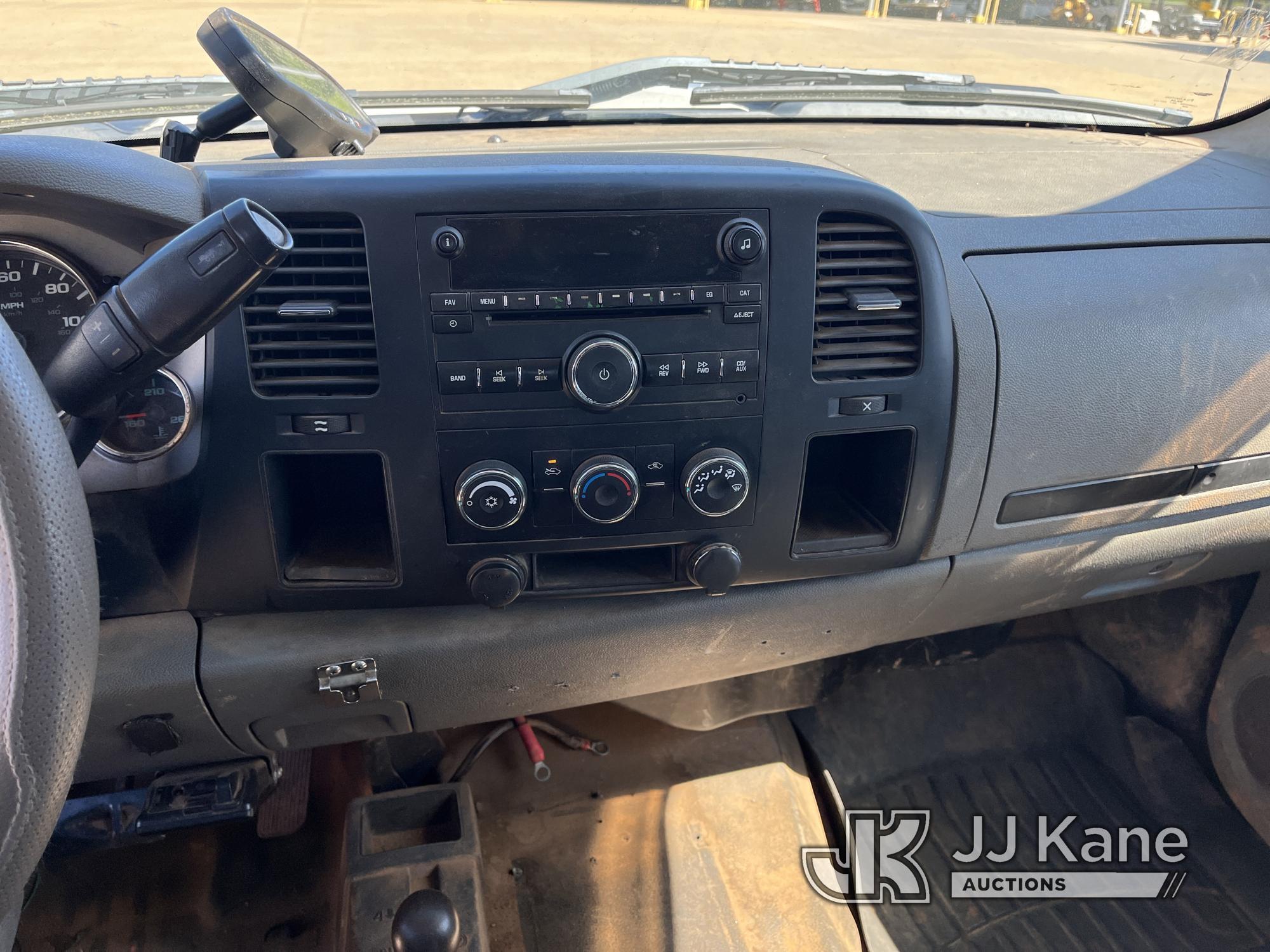 (Lagrange, GA) 2008 Chevrolet Silverado 3500HD 4x4 Extended-Cab Service Truck Runs & Moves