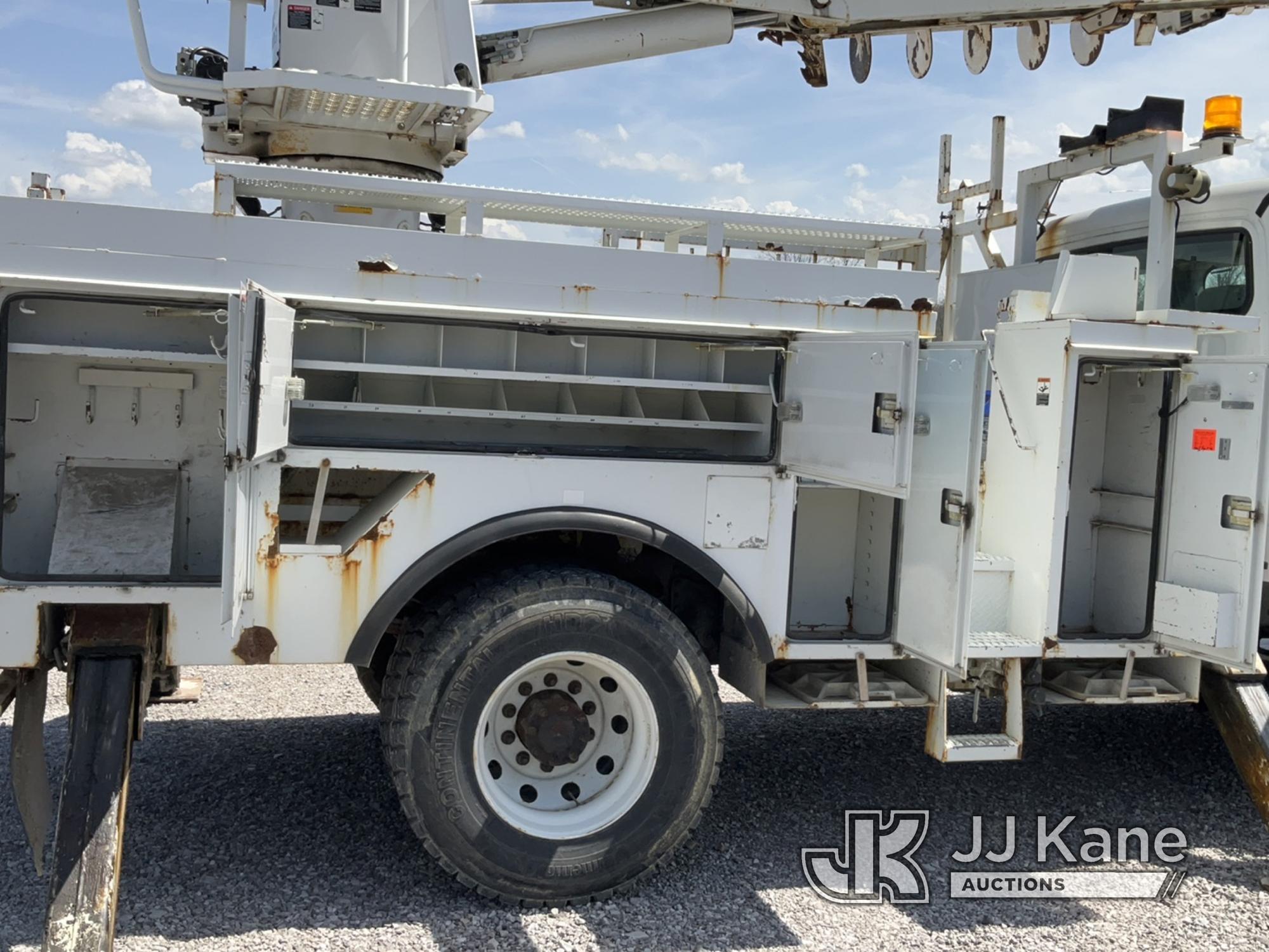 (Verona, KY) Altec DM47-BR, Digger Derrick rear mounted on 2008 Freightliner M2 106 Digger Derrick R