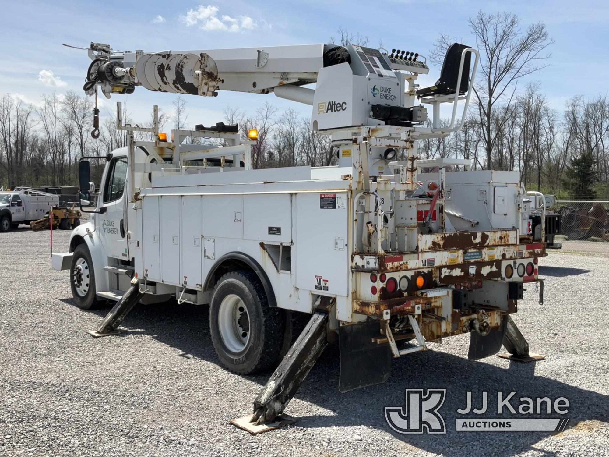 (Verona, KY) Altec DM47-BR, Digger Derrick rear mounted on 2008 Freightliner M2 106 Digger Derrick R