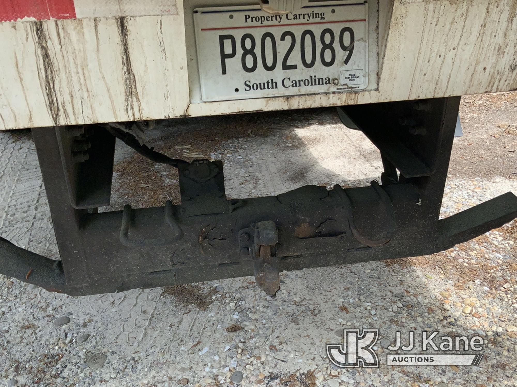 (Walterboro, SC) Altec LRV60-E70, Over-Center Elevator Bucket Truck mounted behind cab on 2010 Inter