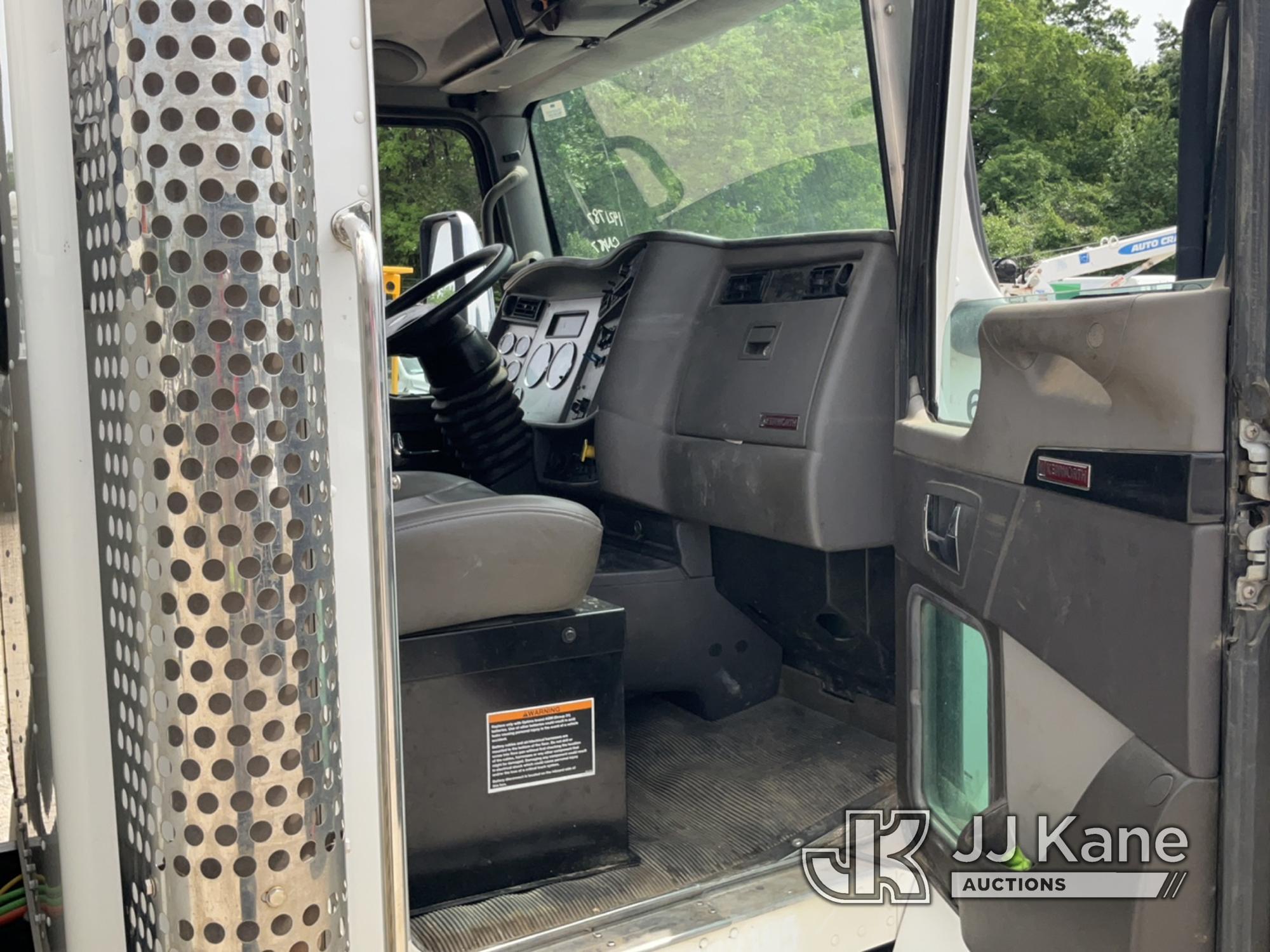 (Charlotte, NC) 2018 Kenworth T370 Mechanics Truck Runs, Moves, & Operates