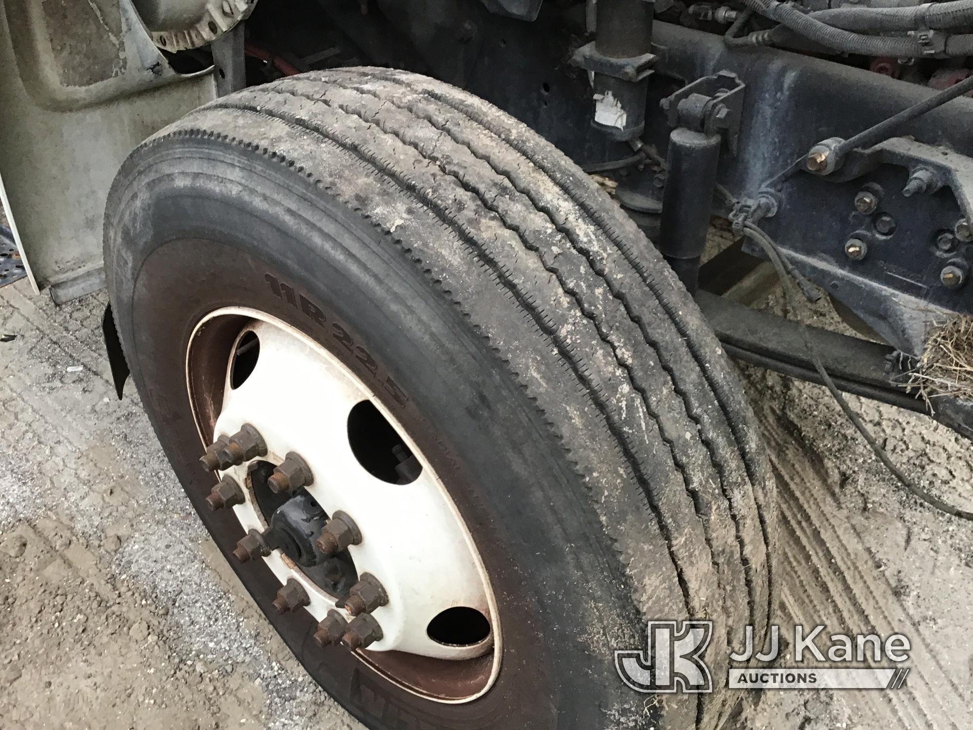 (Ocala, FL) Altec LR756, Over-Center Bucket Truck mounted behind cab on 2015 Ford F750 Chipper Dump