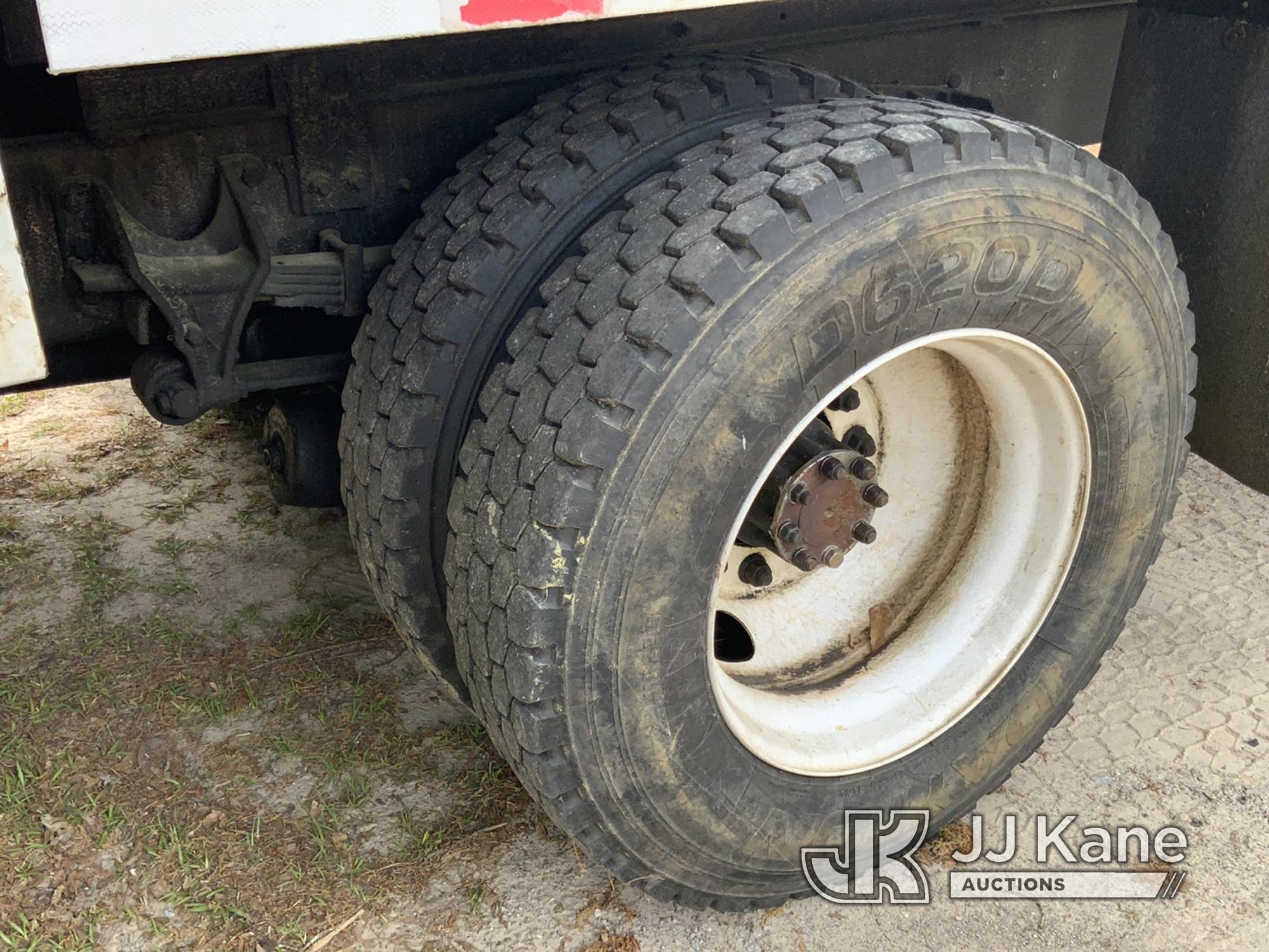 (Walterboro, SC) Altec LRV60-E70, Over-Center Elevator Bucket Truck mounted behind cab on 2010 Inter