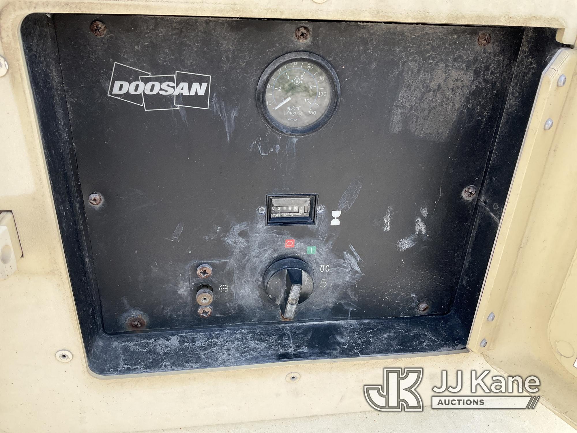 (Westlake, FL) 2012 Ingersol Rand P185WJD Portable Air Compressor, trailer mtd Runs & Builds Air Pre