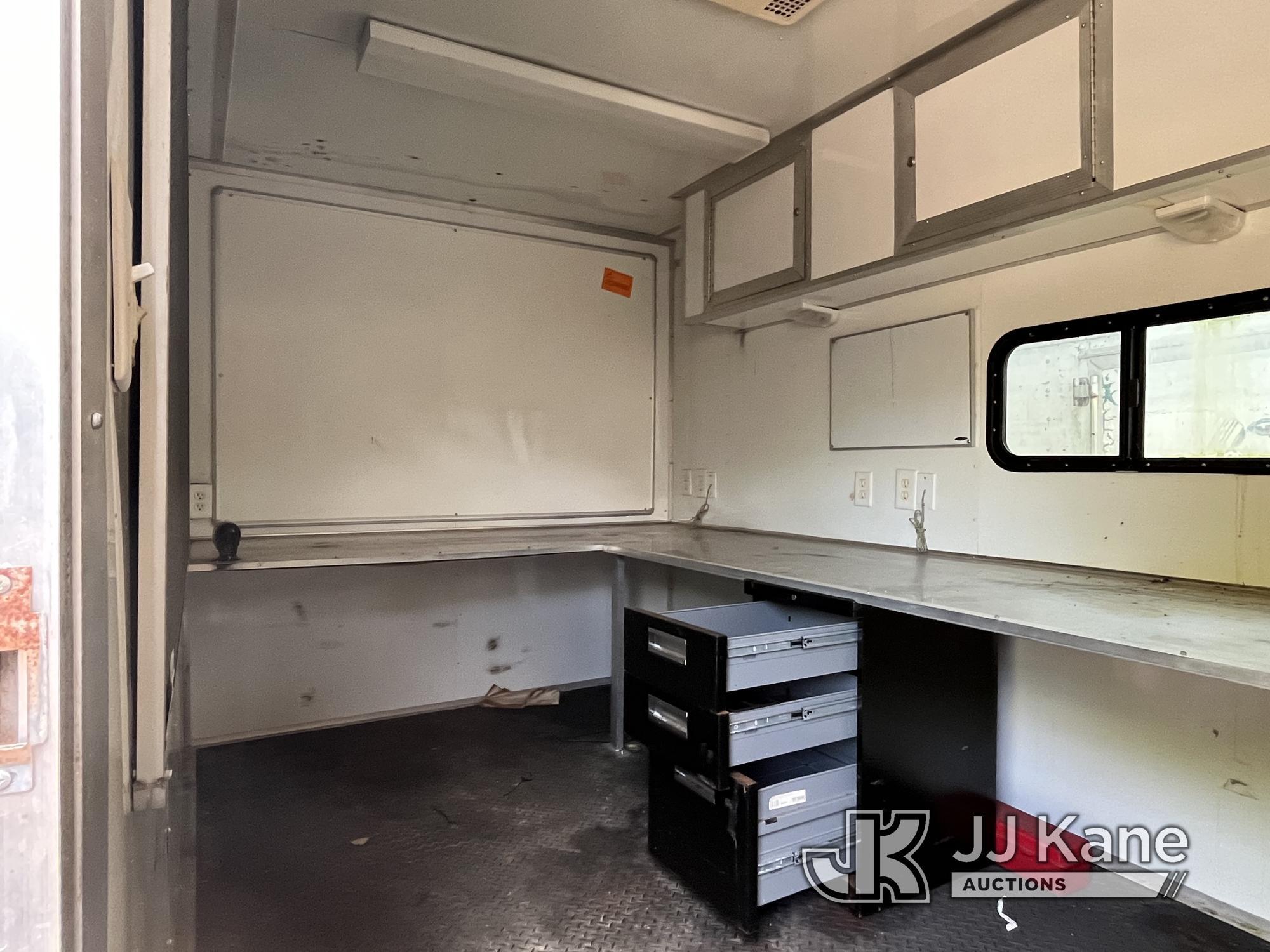 (Tampa, FL) 2013 Diamond Cargo T/A Enclosed Utility/Office Trailer Moves)(Mold, Body Damage