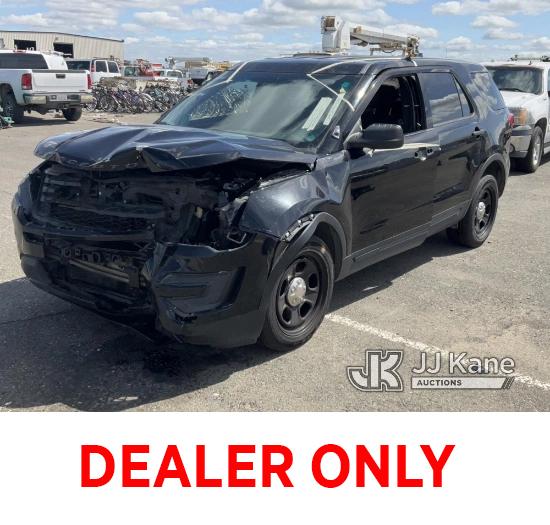 (Dixon, CA) 2017 Ford Explorer AWD Police Interceptor 4-Door Sport Utility Vehicle Wrecked, Airbags