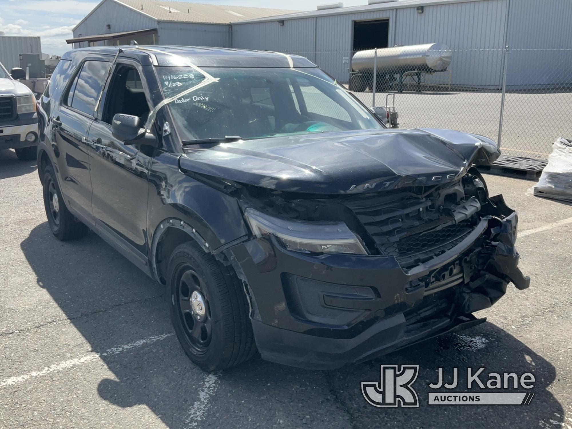 (Dixon, CA) 2017 Ford Explorer AWD Police Interceptor 4-Door Sport Utility Vehicle Wrecked, Airbags